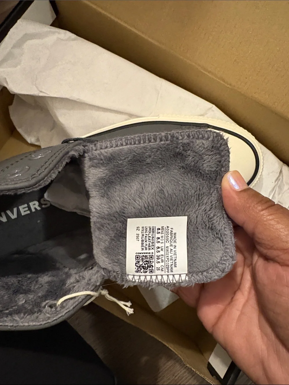 Converse High-Top Leather Sneakers in gray and White